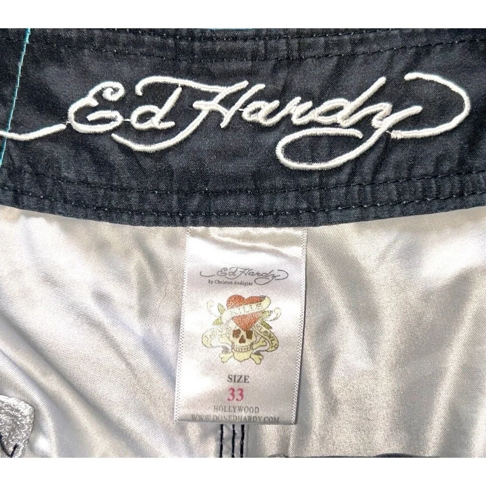 ED HARDY Pink Skull BOARD SHORTS RARE MENS SIZE 33